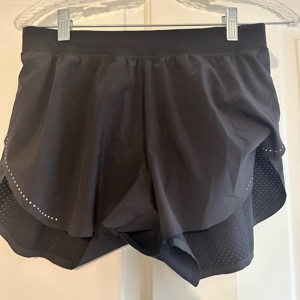 Lululemon Running Shorts Size 6